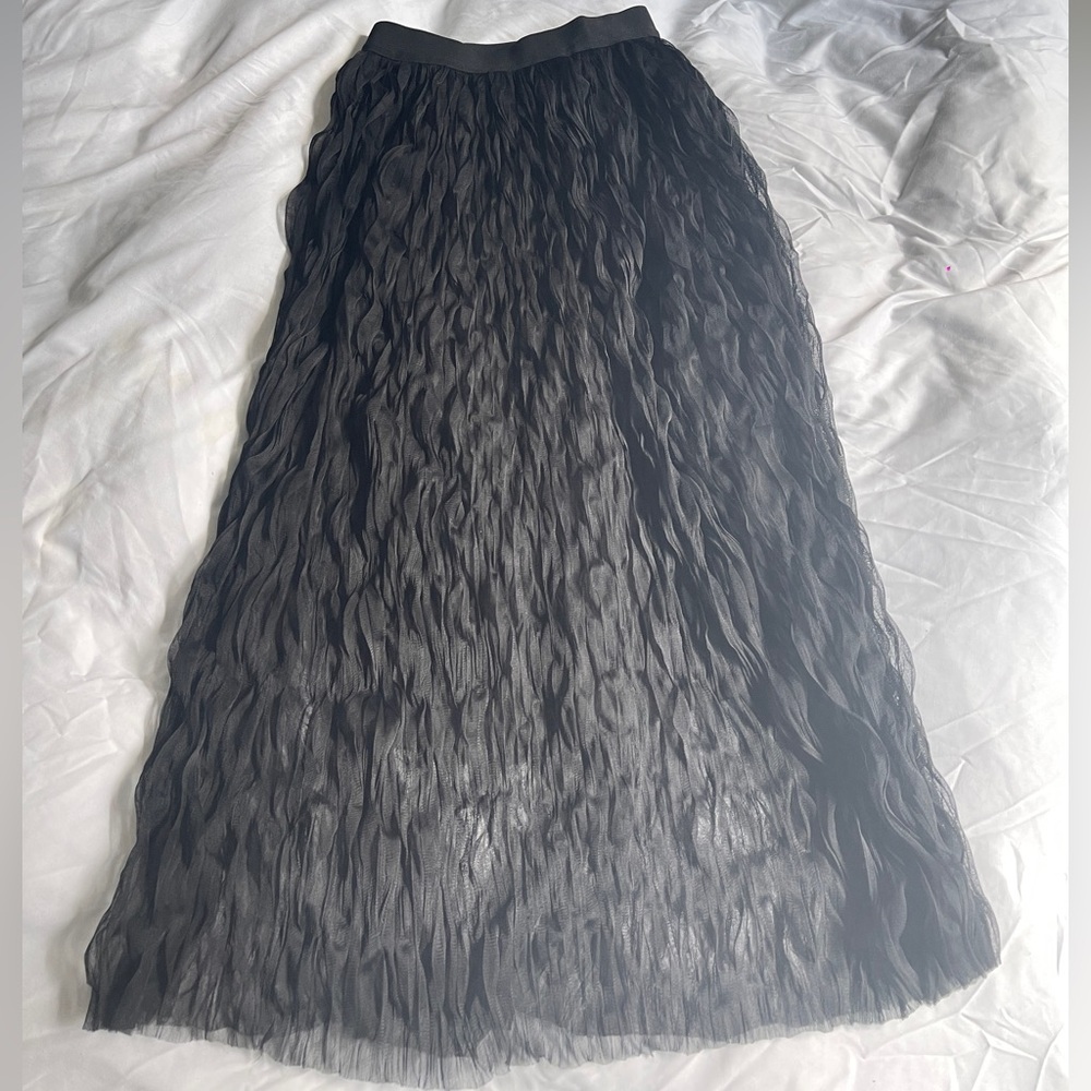 Elegant Black Pleated Maxi Skirt